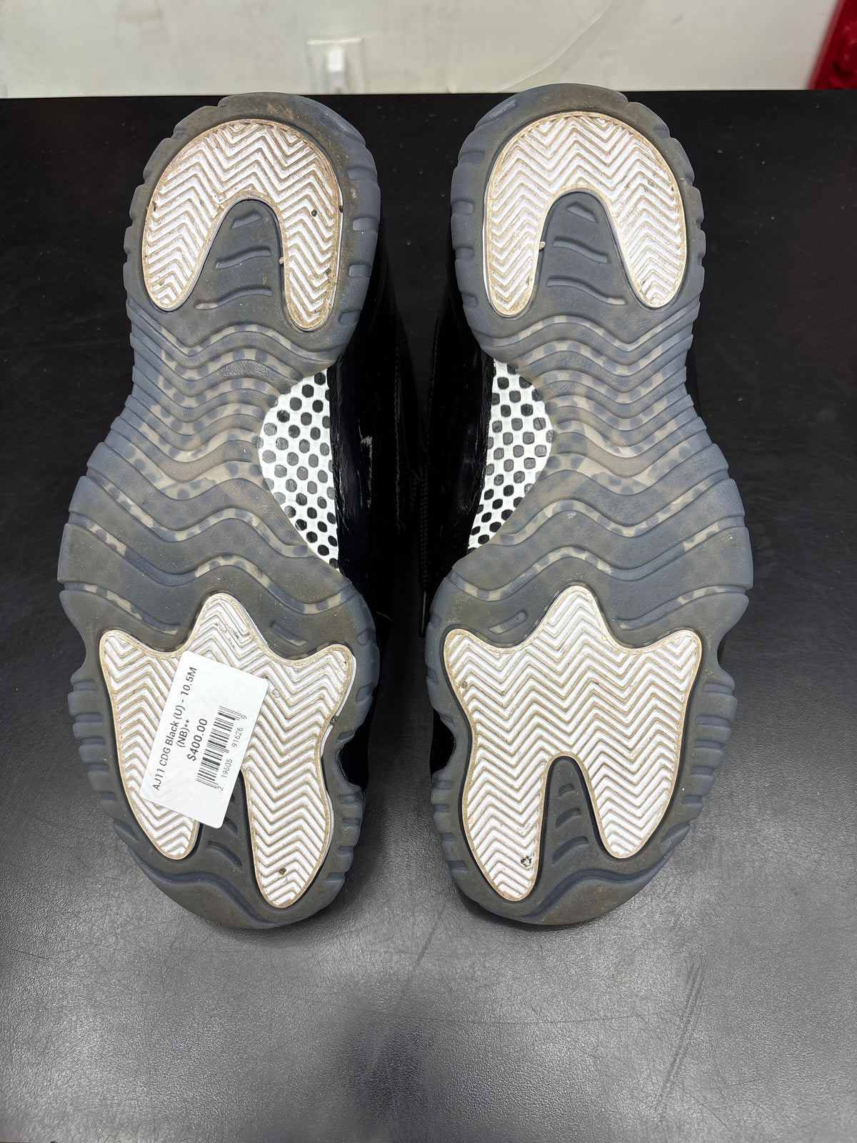 AJ11 CDG Black (U) - 10.5M (NB)**