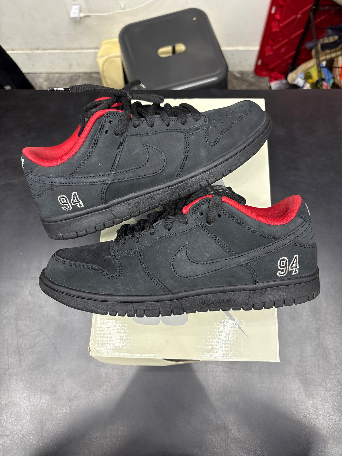 Nike SB Dunk Low Supreme 94 Black (U) - 8M**