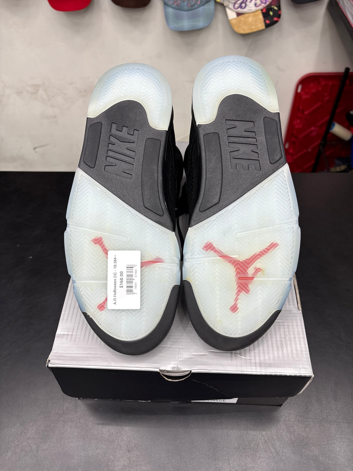 AJ5 Halloween (U) - 10.5M**