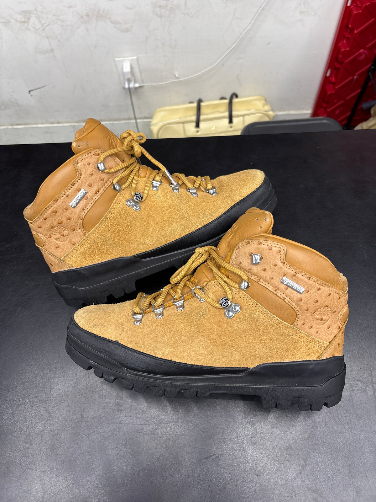 Stussy Timberland Boot (U) - 11.5M (NB)**