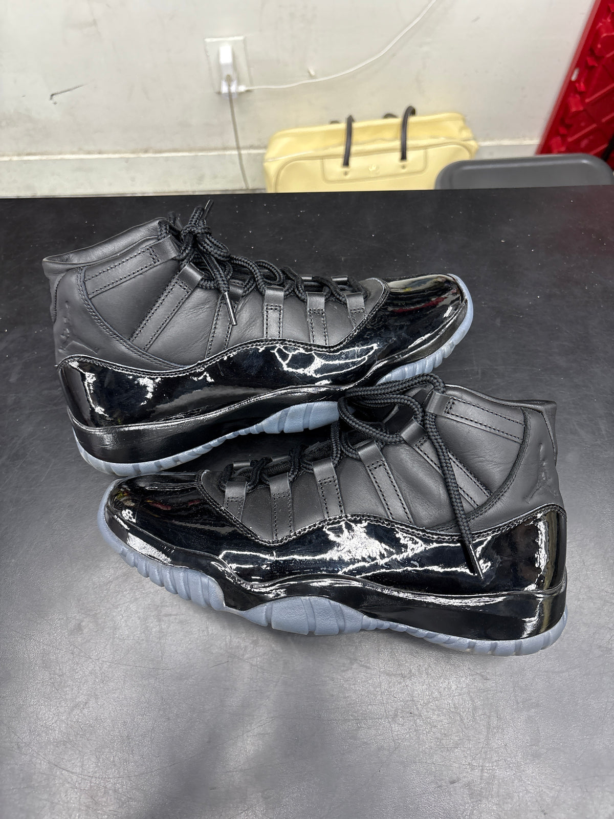 AJ11 CDG Black (U) - 10.5M (NB)**